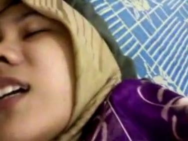 Bokep Hijab Tudung kuning